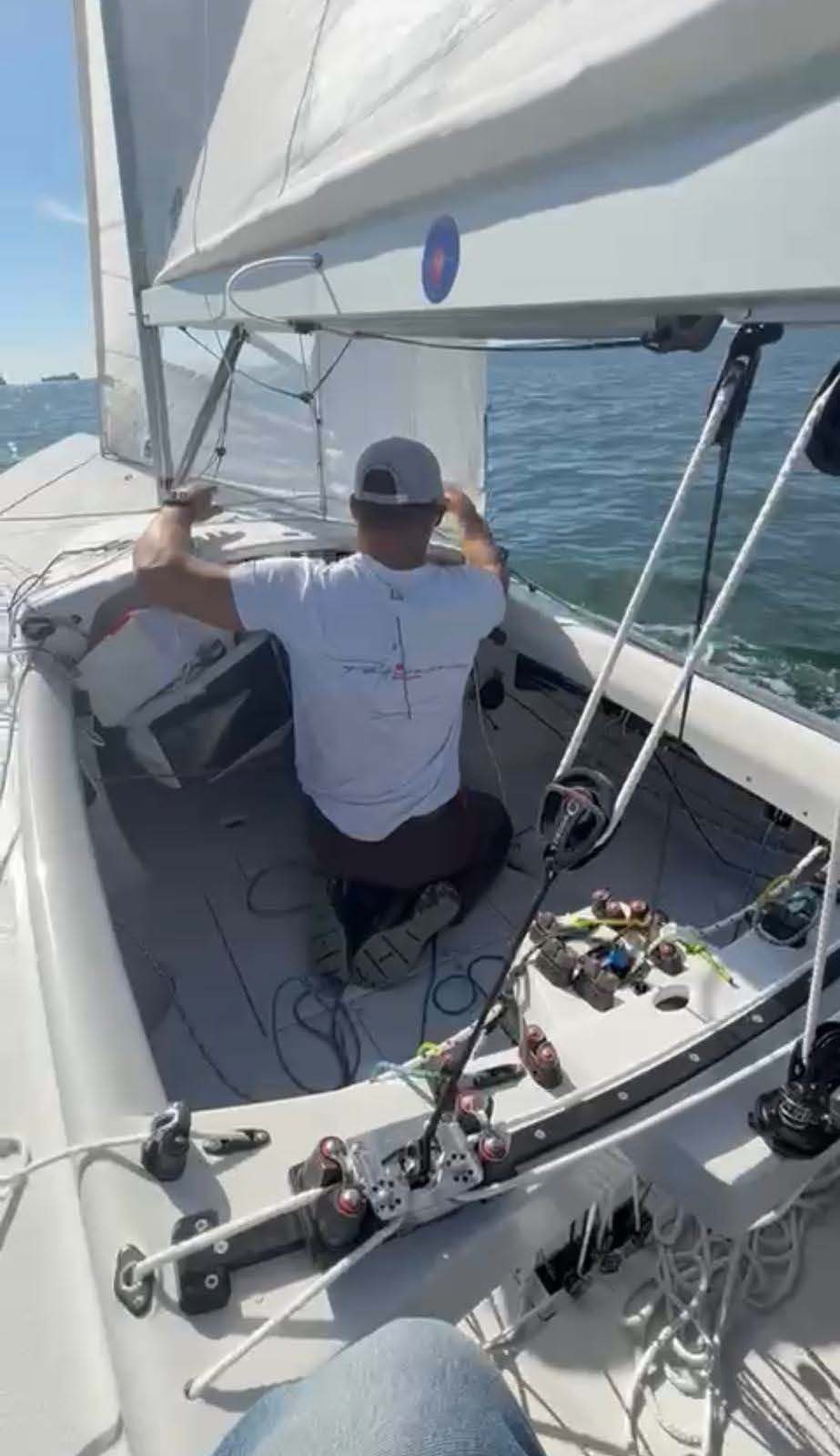 Sailing a Centenary Edition, view of the cockpit